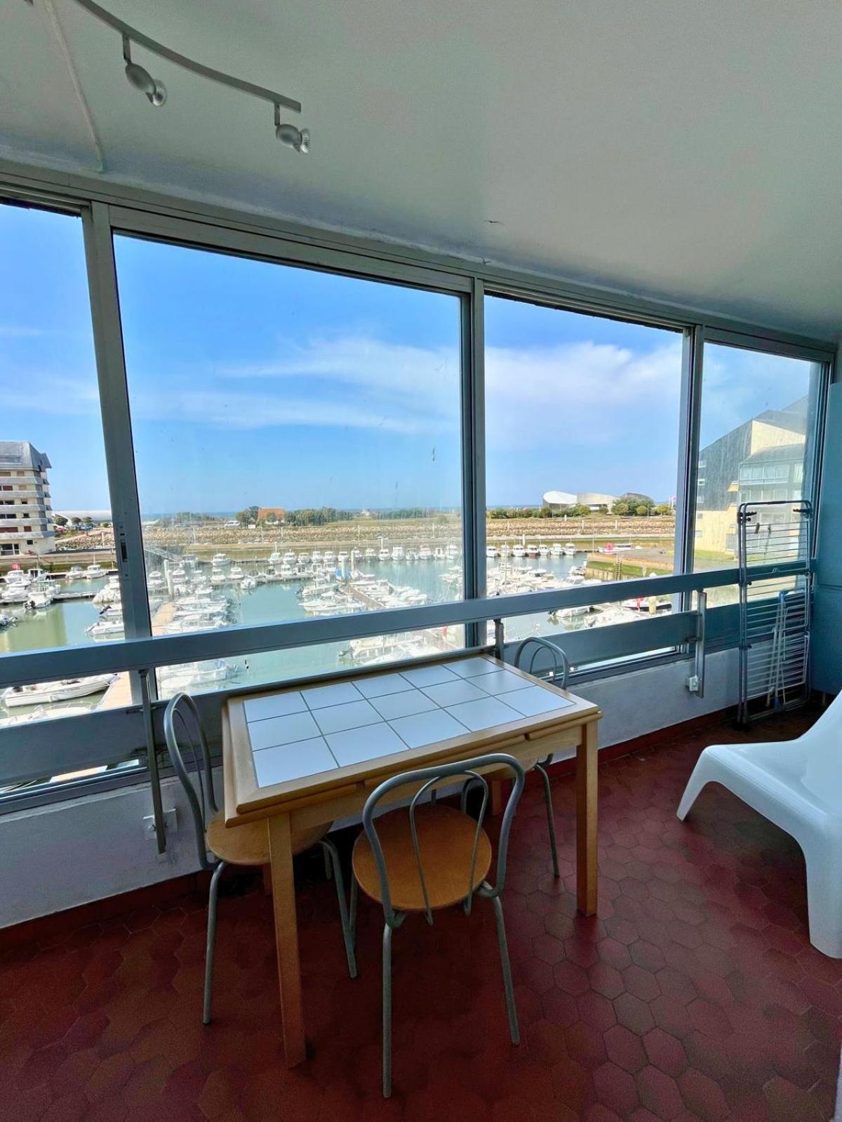 Appartement Vue Mer Et Marina, Loggia - Parking 쿠르쇨 쉬르 메르 외부 사진